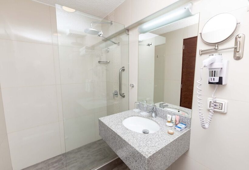 בית מלון כפרי Casa Andina Select Arequipa Plaza