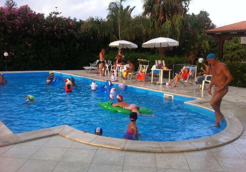 Отель C'era Una Volta