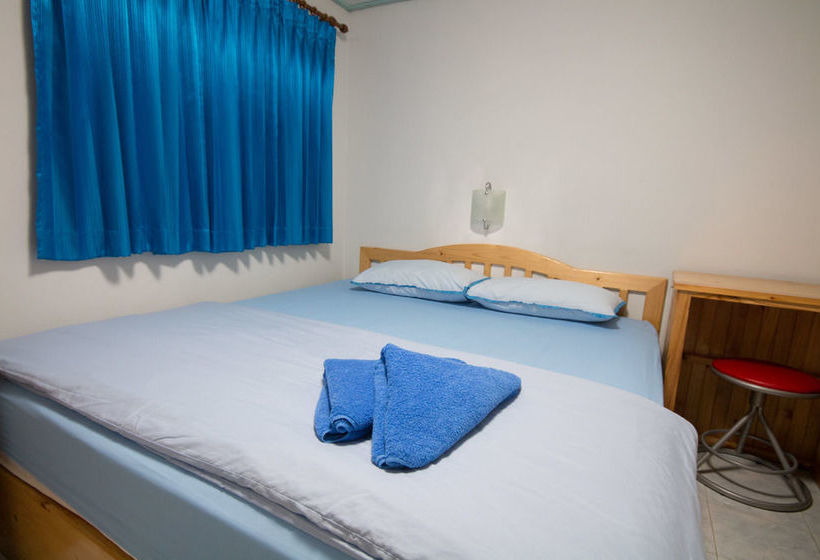 호텔 Chaam Little Shop & Resort