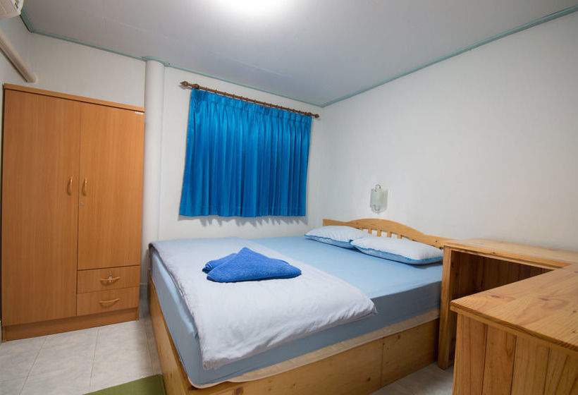 호텔 Chaam Little Shop & Resort