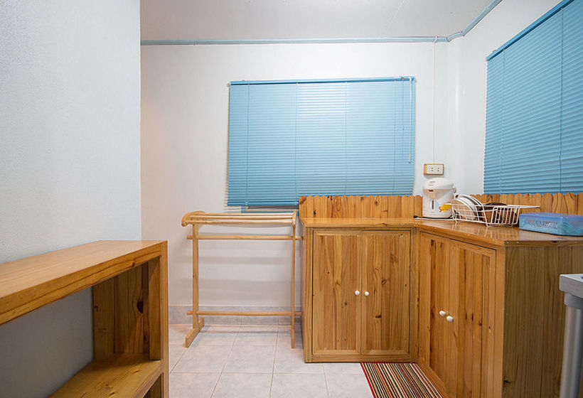 호텔 Chaam Little Shop & Resort