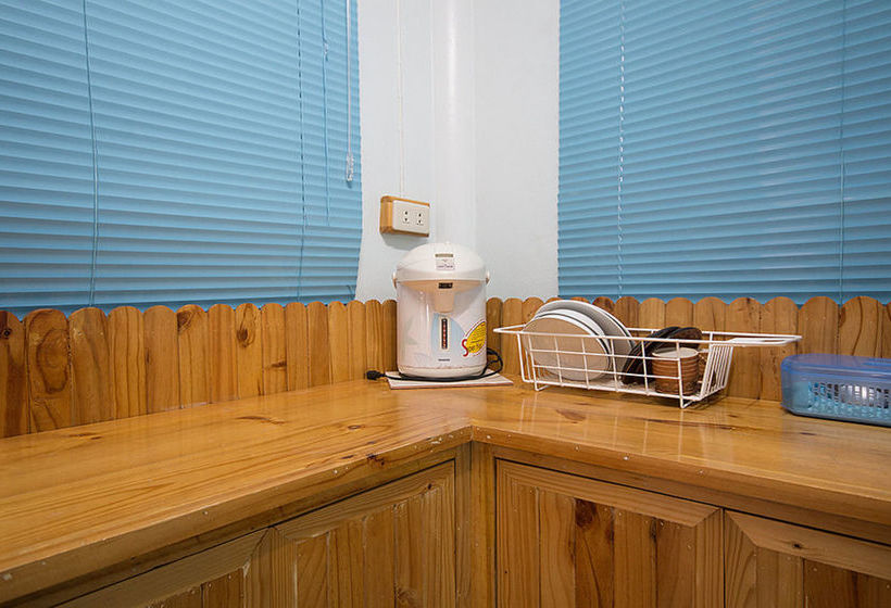 호텔 Chaam Little Shop & Resort