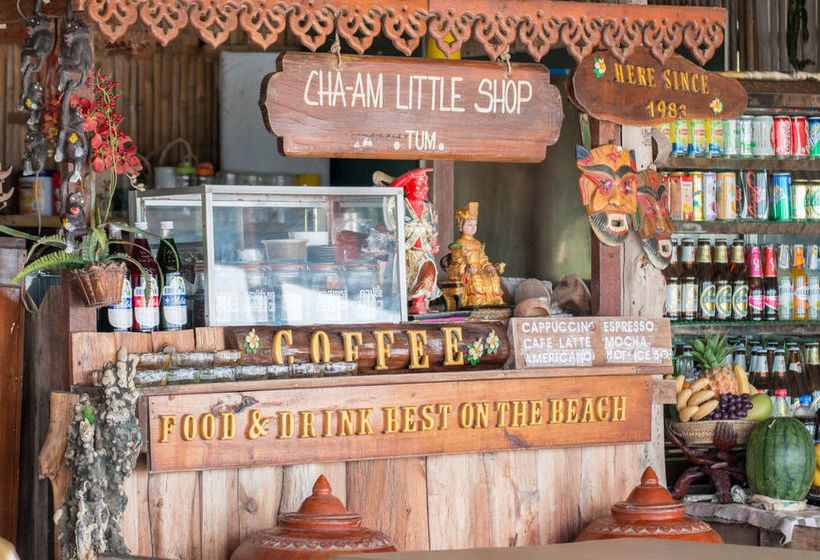 호텔 Chaam Little Shop & Resort