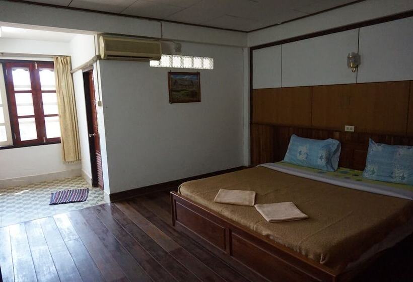 בית מלון כפרי Champa