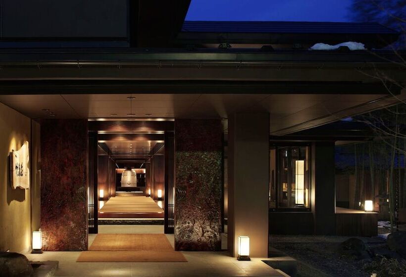 هتل 竹泉荘 Chikusenso Onsen