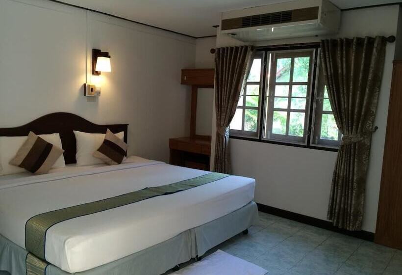 Hotelli Cleanwave Resort Chumphon
