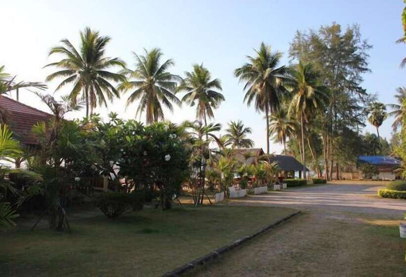 Hotelli Cleanwave Resort Chumphon