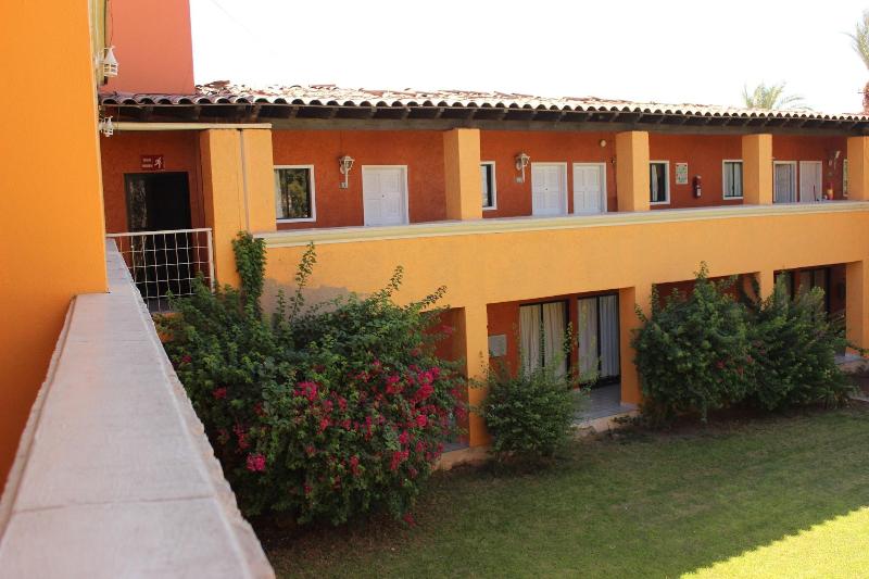 בית מלון כפרי Co Inn