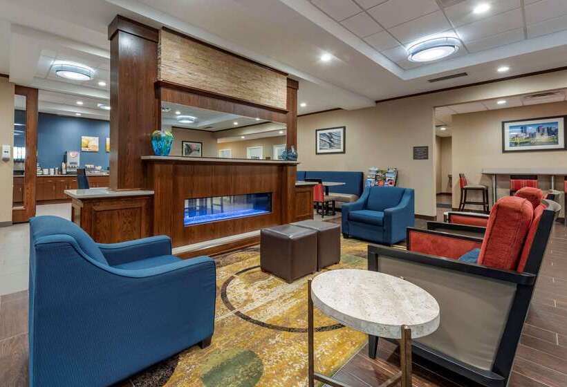 בית מלון כפרי Comfort Inn & Suites Pittsburgh South
