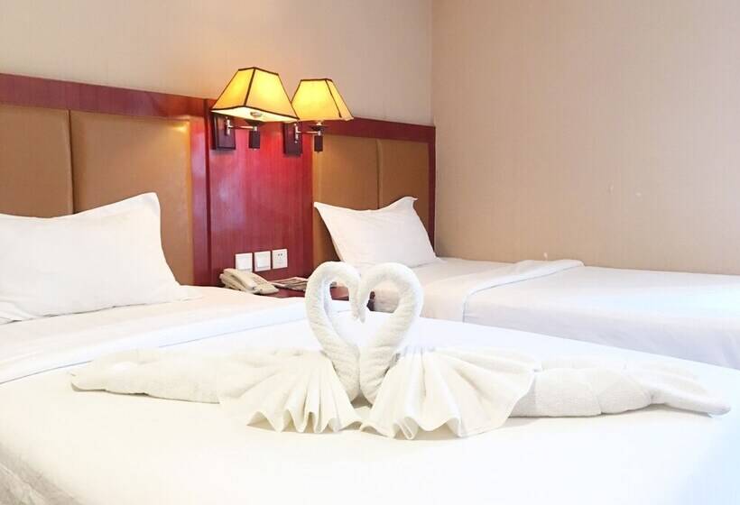 Отель Dansavanh Vientiane