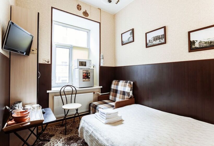 호텔 Dom Romanovykh Mini