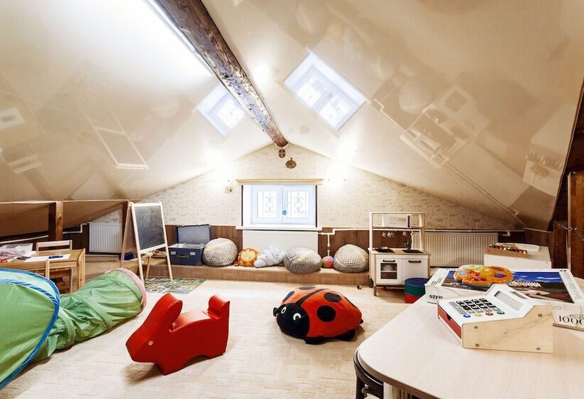 호텔 Dom Romanovykh Mini