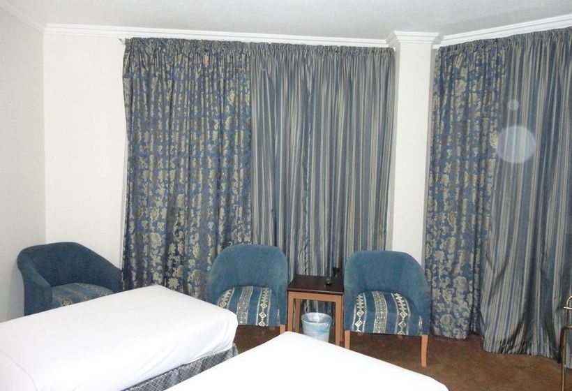 Отель Elaf Al Bustan