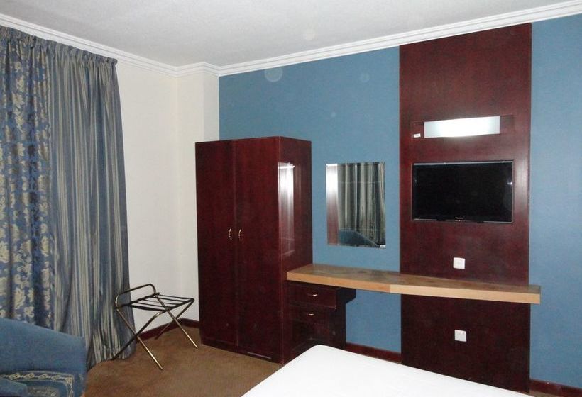 Отель Elaf Al Bustan