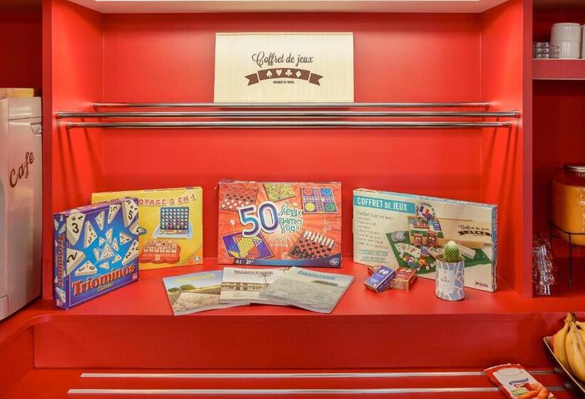 Отель F1 Villeneuve Loubet