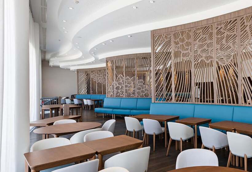 هتل Golden Tulip Marseille Euromed