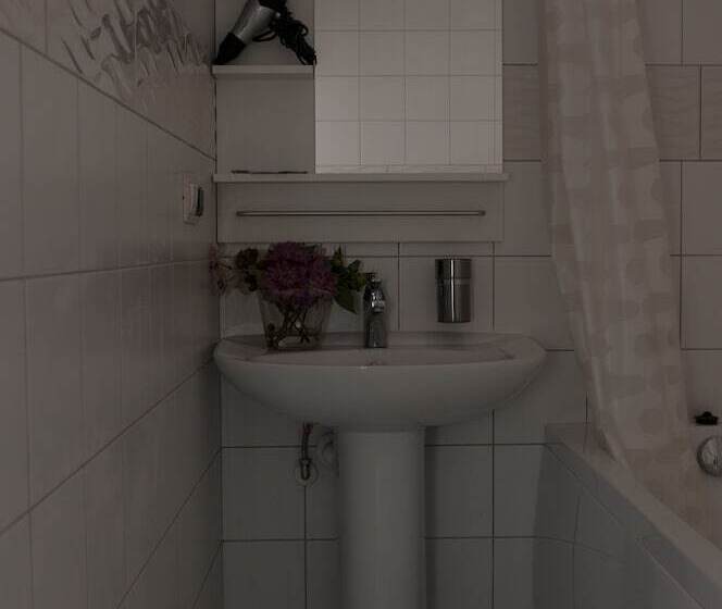 ホテル Griboedov House