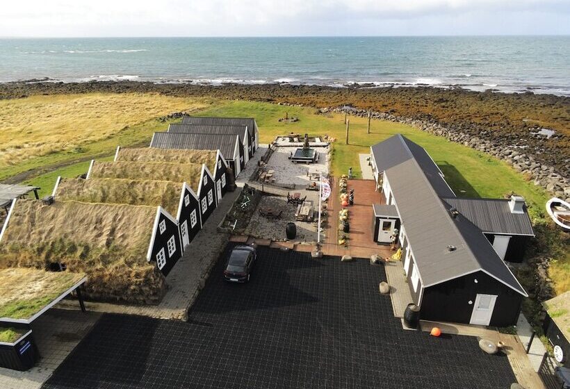 هتل Hlid Fisherman S Village