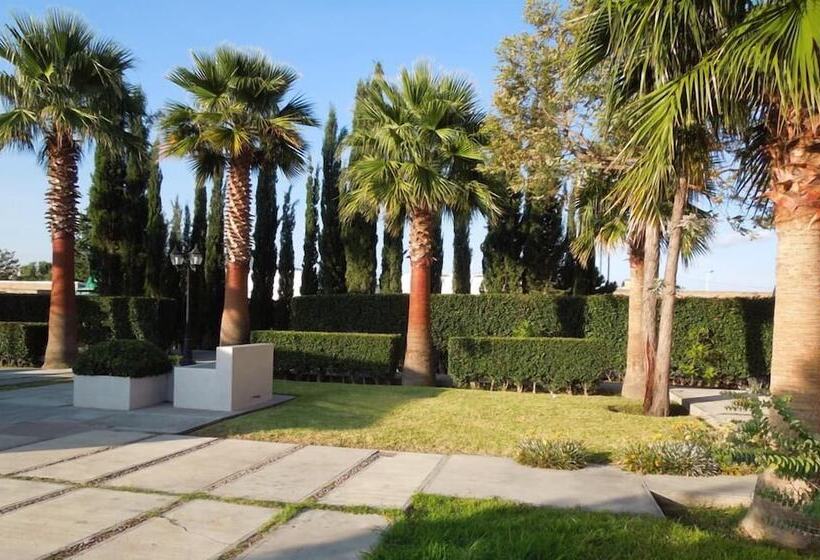 בית מלון כפרי Hn