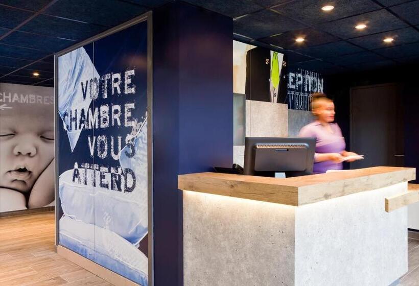 Отель Ibis Budget Pontaultcombault Rn4 Marnelavallee