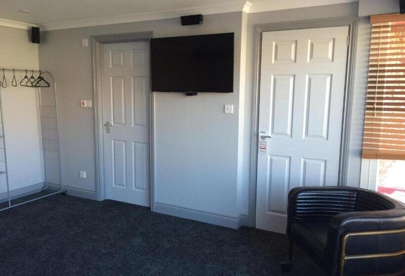 בית מלון כפרי Links Lets Room Only