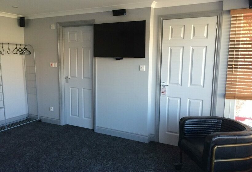 בית מלון כפרי Links Lets Room Only