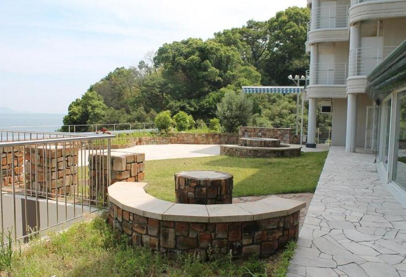 Отель Livemax Resort Setouchi Seafront