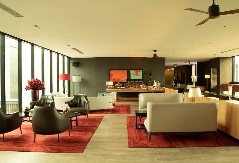 Midori Clark Hotel And Casino