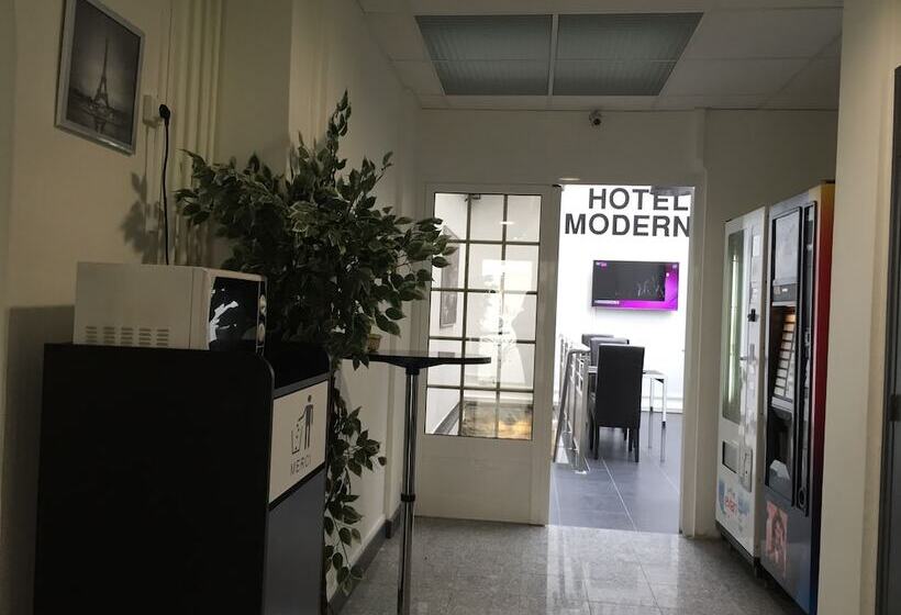 Отель Moderne