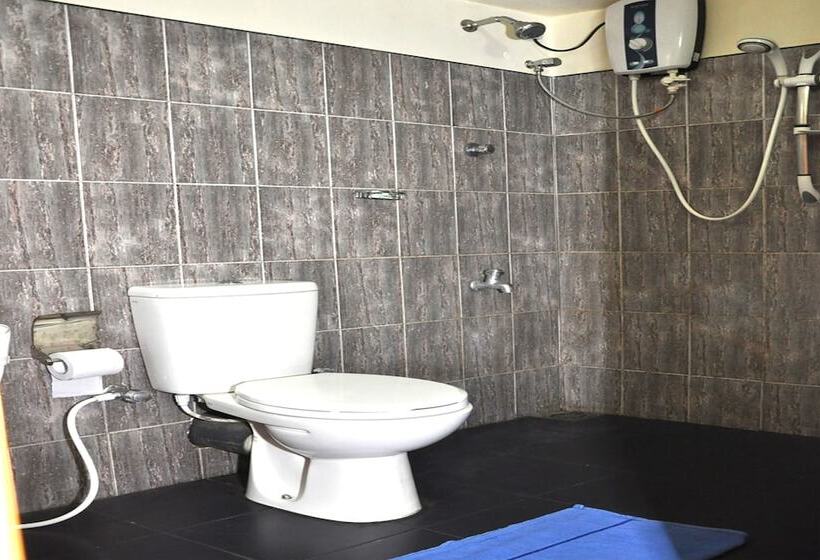 호텔 Nature Resort   Yala Safari Village