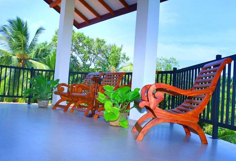 호텔 Nature Resort   Yala Safari Village