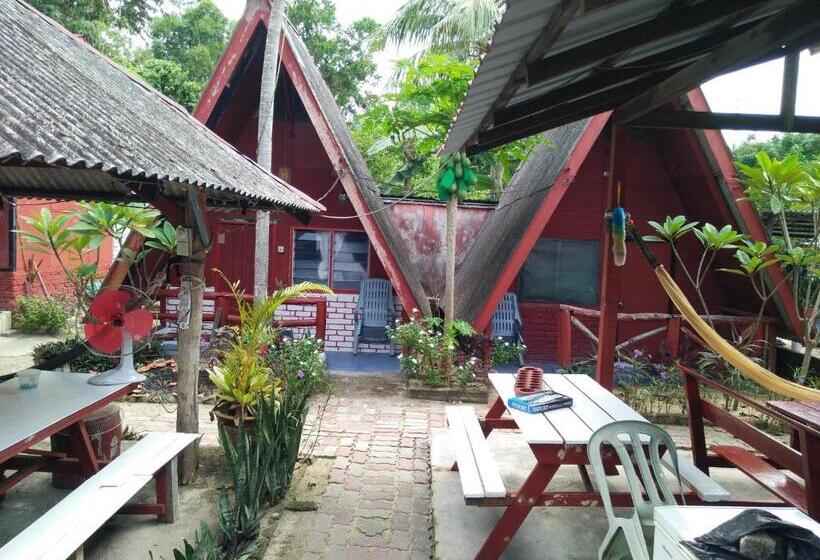 Hotel Nazri Nipah Camp