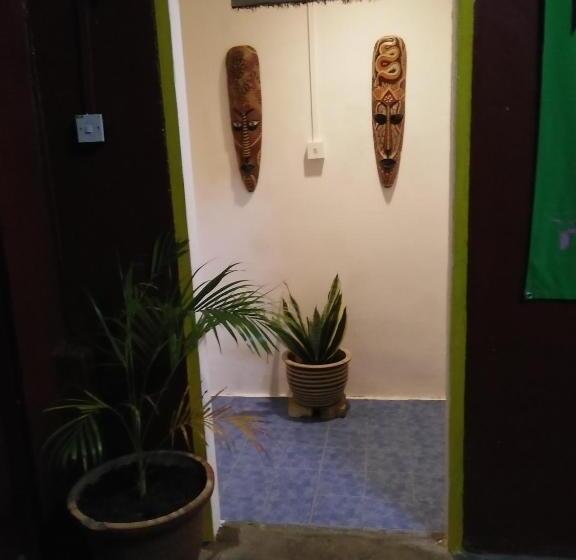 Hotel Nazri Nipah Camp