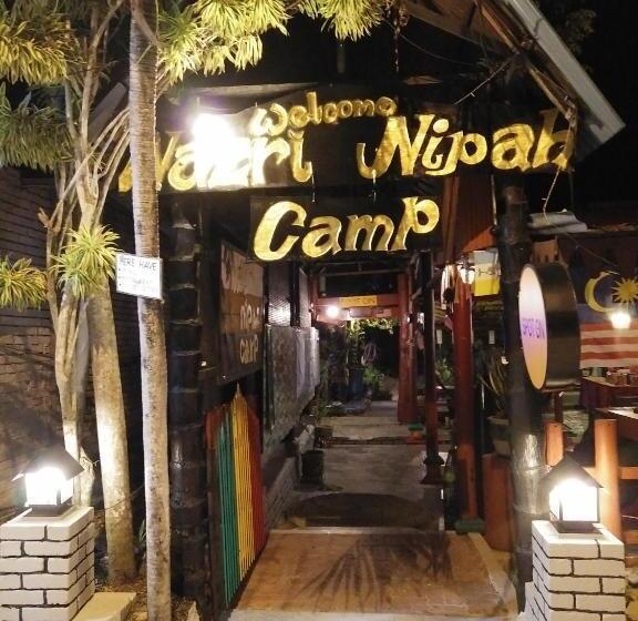 Hotel Nazri Nipah Camp