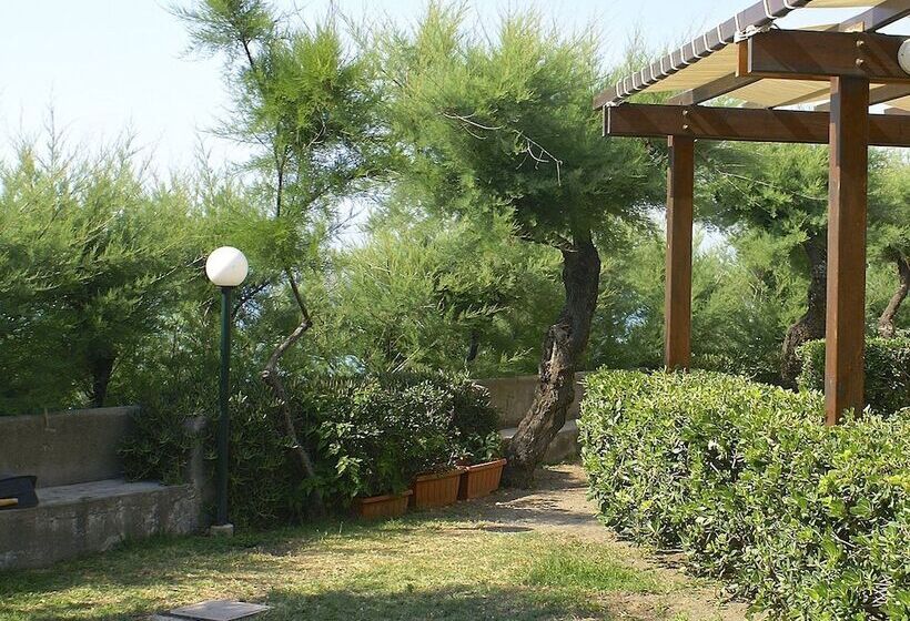 Отель Nettuno Resort