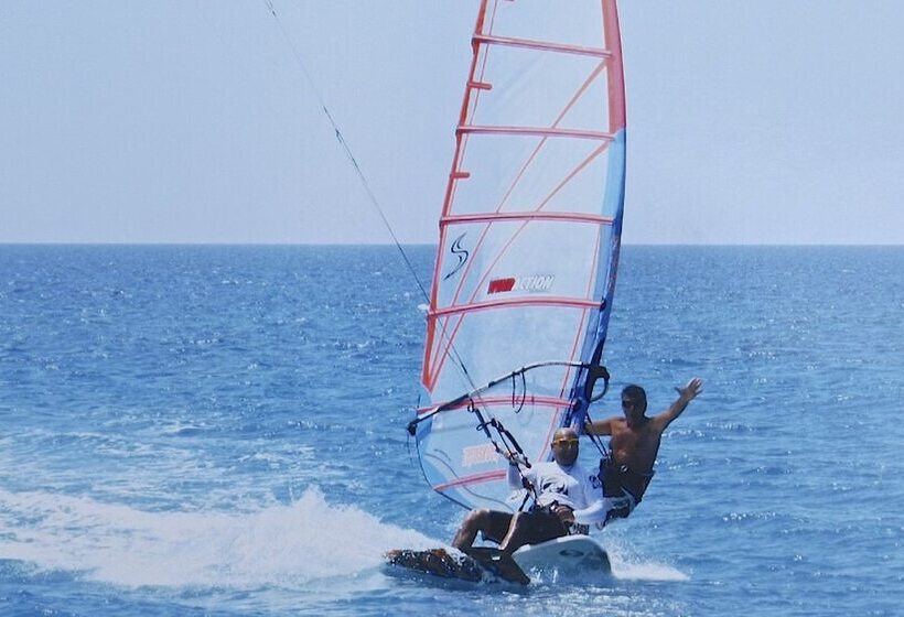 Отель Nettuno Resort