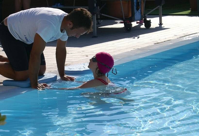 Отель Nettuno Resort