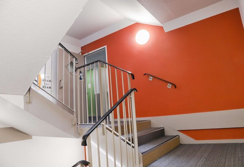 호텔 Premiere Classe Valence   Bourg Les Valence