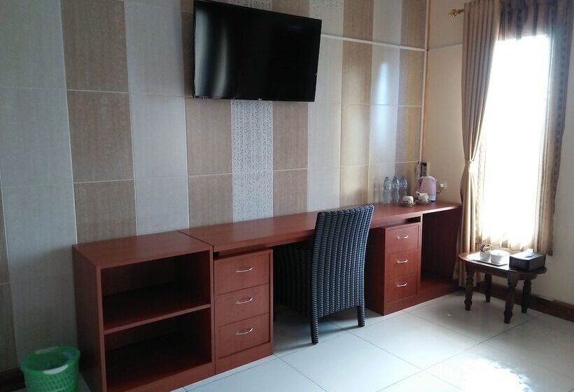 Отель Ramayana Garut