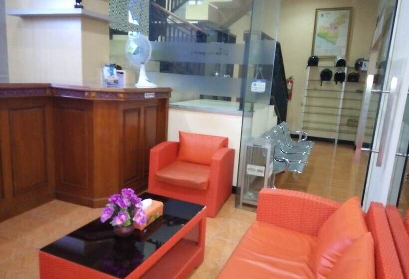 Отель Ramayana Garut