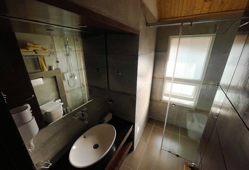 هتل Regenta Resort Exotica Dharamshala On Hilltop