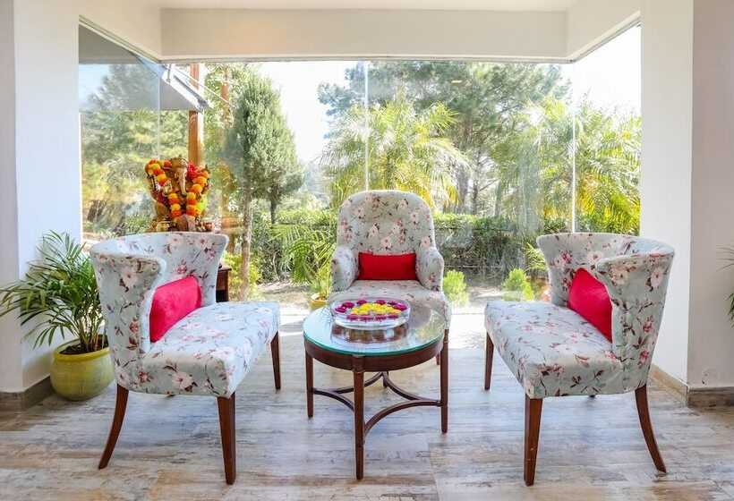 هتل Regenta Resort Exotica Dharamshala On Hilltop