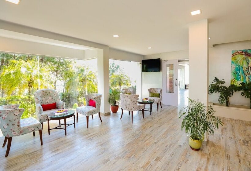 هتل Regenta Resort Exotica Dharamshala On Hilltop