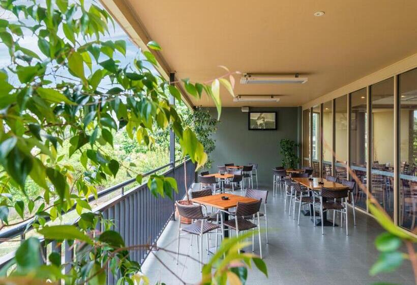 בית מלון כפרי Royal