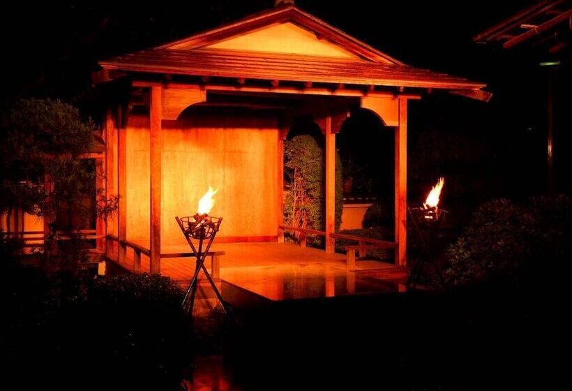 호텔 Sakuragaokasaryo