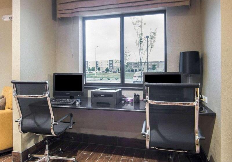 فندق Sleep Inn & Suites Fort Dodge