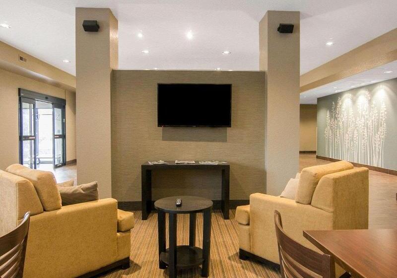 فندق Sleep Inn & Suites Fort Dodge