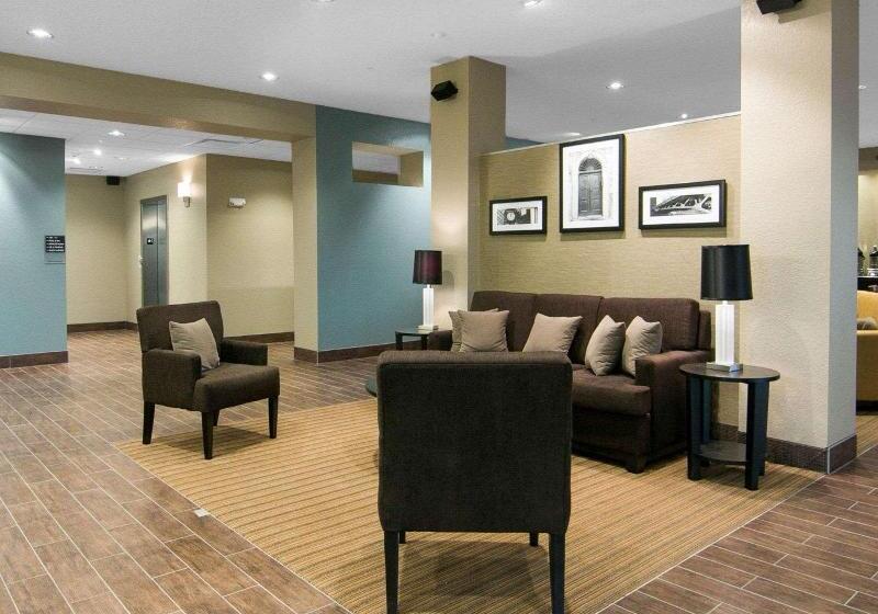 فندق Sleep Inn & Suites Fort Dodge