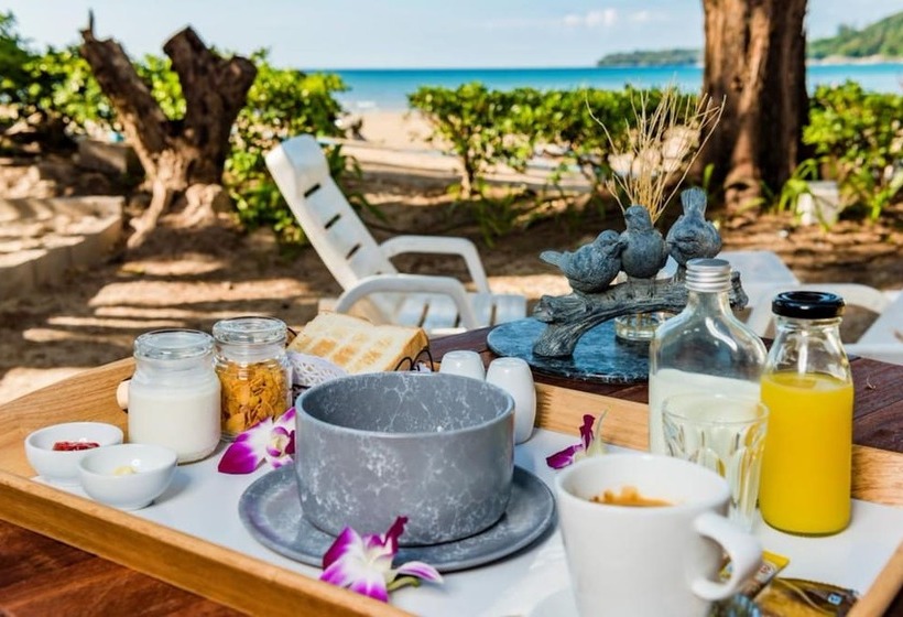 호텔 Thai Kamala Beach Front