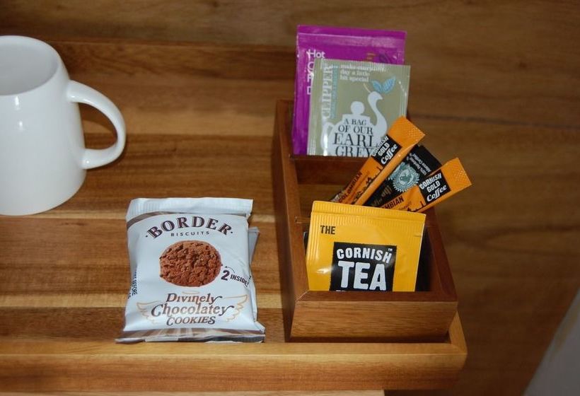 Отель The Grosvenor Guest House